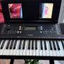 Yamaha PSR-E363 Image 2