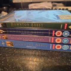 Downtown Abbey DVD