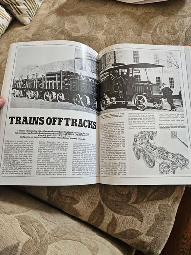 Vintage Lorry Annual By Nick Baldwin.  First Edition 1979 Large Volume Hardback With Dustjacket In Good Condition.  See Photos For Same.