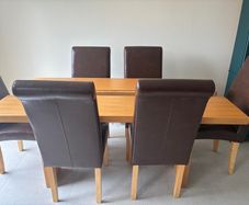 6 Dining/Kitchen Chairs