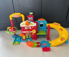 V tech toot toot baby speedster fire station