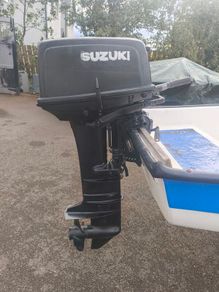 20 hp Suzuki boat engine