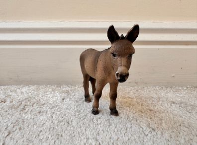 Schleich Donkey Burro Jenny Farm Animal Figure 2008 D-73527  approx. 8.5 cm. Used Please see photos