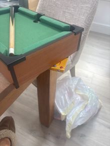 free table top snooker table with one cue no balls