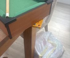 free table top snooker table with one cue no balls