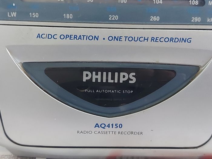 Philips Radio Cassette Recorder, Model AQ4150, both Radio & tape working great, very good condition