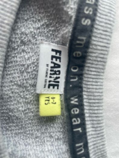 2x Fearne Cotton grey kids jumpers