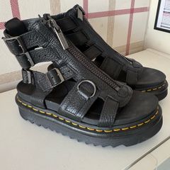 dr martin sandals