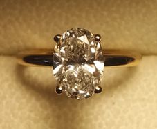 Bargain 14ct Yellow Gold Oval Brilliant Lab Grown 2ct Diamond Solitaire Ring