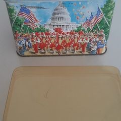 Vintage ' Churchill ' Tin Toffe Box