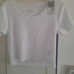 ladies teens short white top new with tags