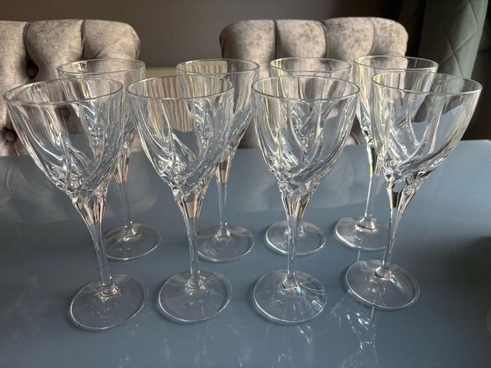 Assorted  crystal glasses