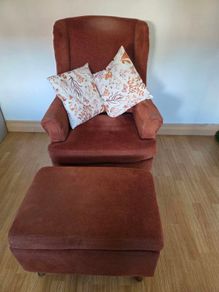 Chair and foot rest.