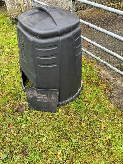 compost bin