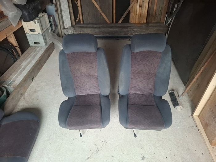 Escort XR3i seats (88 spec)