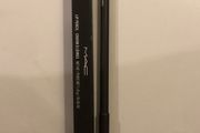 MAC lip pencil In Synch new in box