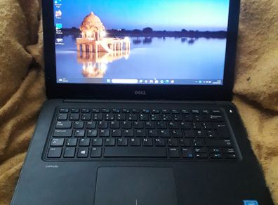 DELL Windows 11 Laptop - 13.3 8gb 128gb School Kids ROBLOX Travel College ++FREE DELIVERY++