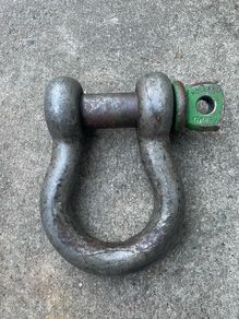 Holland GP6B 1 1/4" Bow Shackle