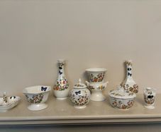 8 various Pieces of Ansley cottage Garden collection