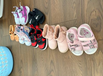 baby shoes
