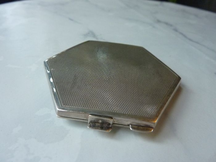 Vintage Art Deco Style Sterling Silver Compact. Turner & Simpson Birmingham 1954 Hexagonal