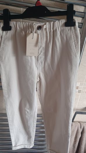Girls jeans and shacket age 5-6 BNWT