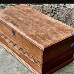 Antique Pine Blanket Box