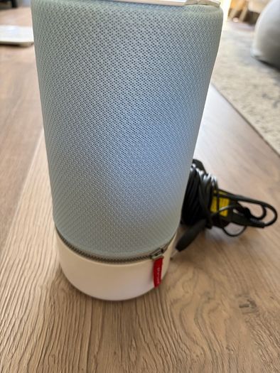 Libratone Zipp wireless speaker