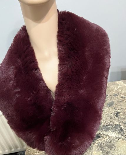 faux fur collar