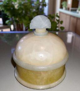 Art deco Alabaster jewellery box