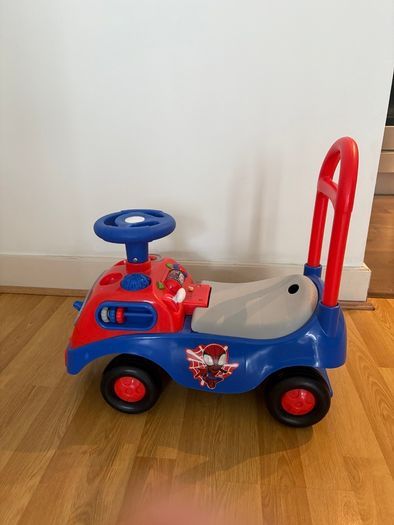 Spiderman toy car