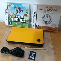 Nintendo DSi XL yellow
