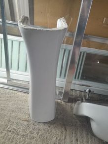 Bathroom Sink with Pedestal