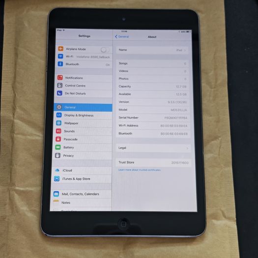 Apple iPad Mini 1st Gen 16GB Space Grey