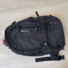 Mountain warehouse
