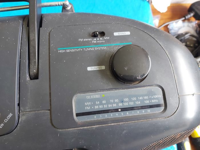 Philips AZ8349 Boombox Stereo Radio Twin Tape Decks CD Player Ghetto Blaster, in very good condition