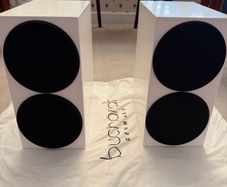 Buchardt Audio P300 Bookshelf Speakers