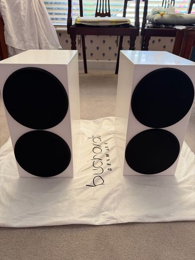 Buchardt Audio P300 Bookshelf Speakers