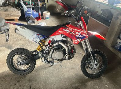 YCF pilot 150 pit bike