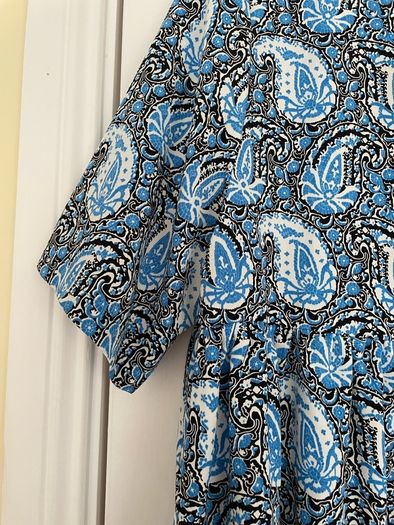 Tunic Short Sleeve Blue Size 14