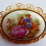 Vintage Medallion Medieval French Couple Courting Vintage Gold Brooch Pin Image 4