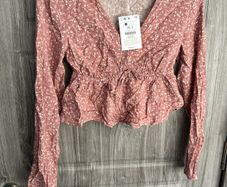 BNWT Bershka Top - XS