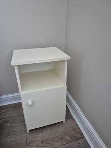 2 Bedside Lockers