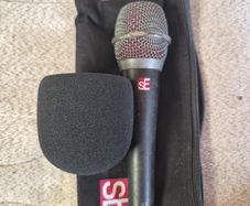 SE V7 Microphone