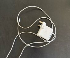 Apple charger USB-C to USB-C