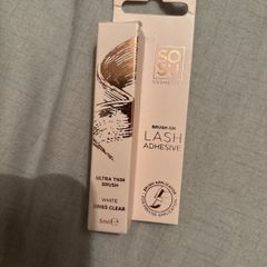 SOSU brush on lash adhesive - ultra thin brush