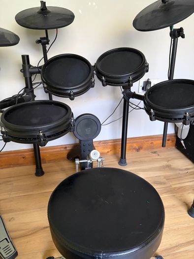 Alesis Nitro Mesh Electronic Drum Kit