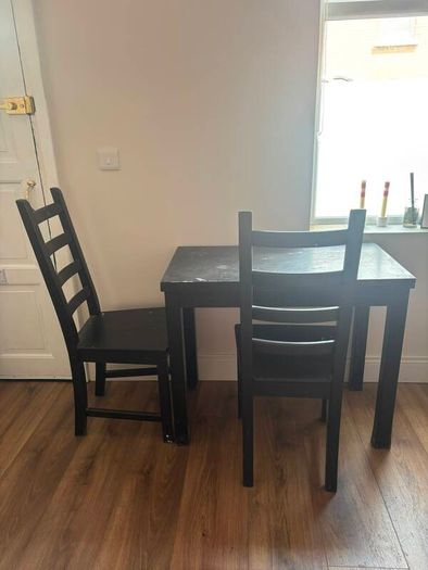Table/desk and chairs - black