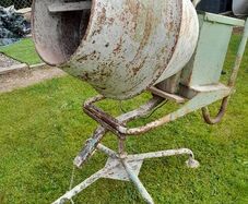 Cement Mixer...With Stand..240V