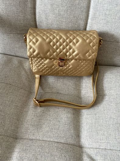 Gold quilted Punt Roma bag